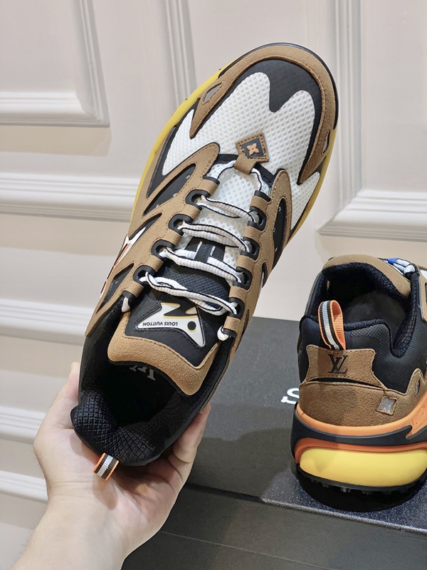 ルイヴィトン靴角部分ディテール